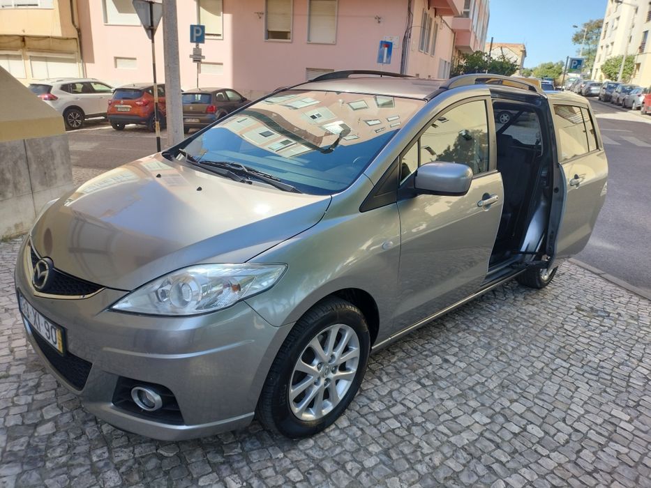 Mazda 5 2010 Impecável