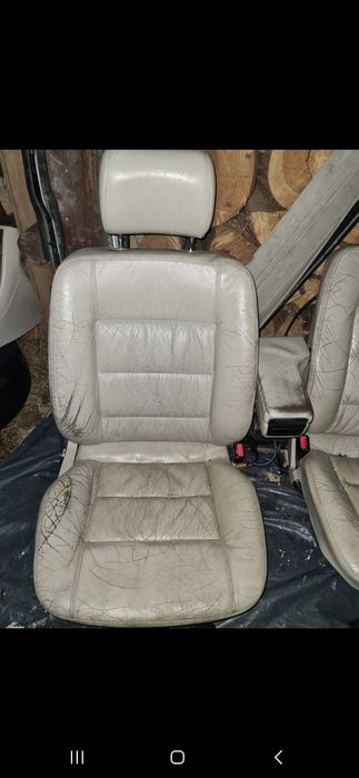 Fotele Audi A6 C4 grzany przód i tył, przełączniki