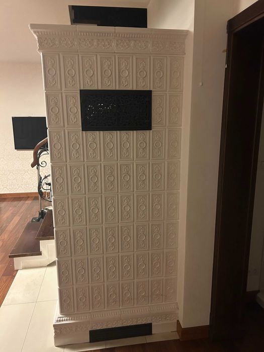 Piec kaflowy - stan bardzo dobry