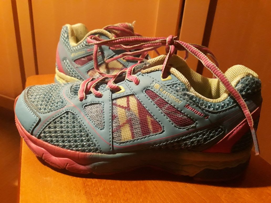 Pastelowe Adidasy karrimor rozm.34