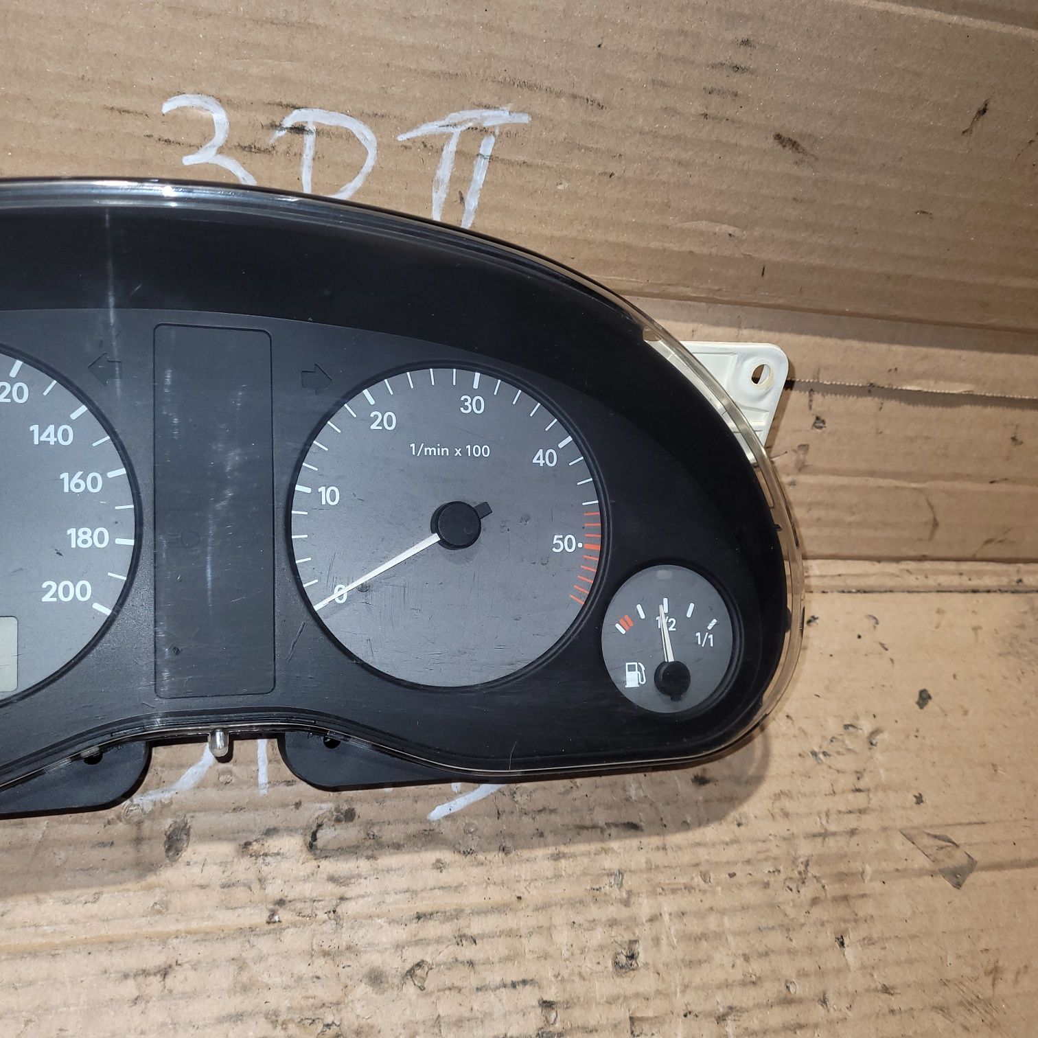 Licznik zegary vw sharan mk1 1.9TDI 1996r