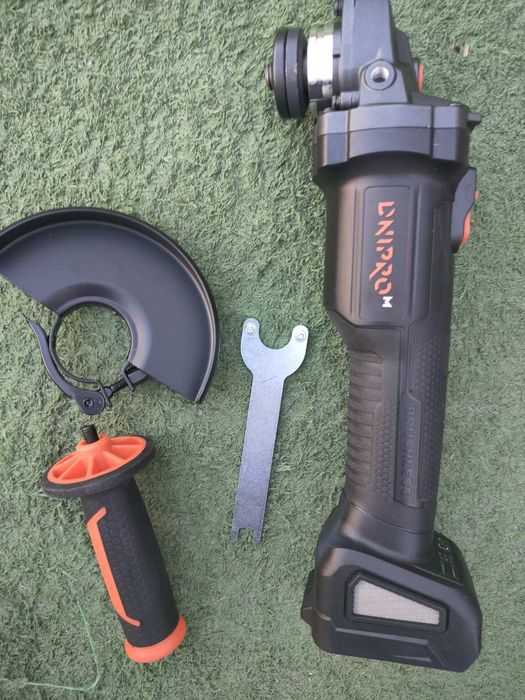 Болгарка аккумуляторная Dnipro-M DGA-201 BC ULTRA.