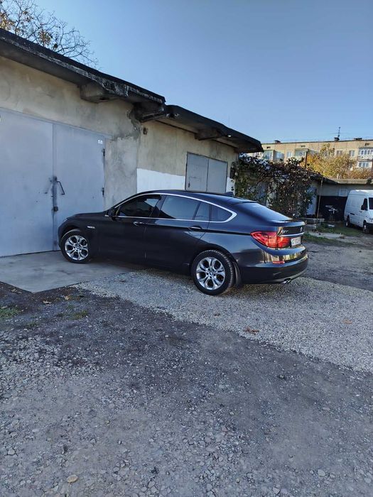 За договірною ціною продамо бмв 5 2010р