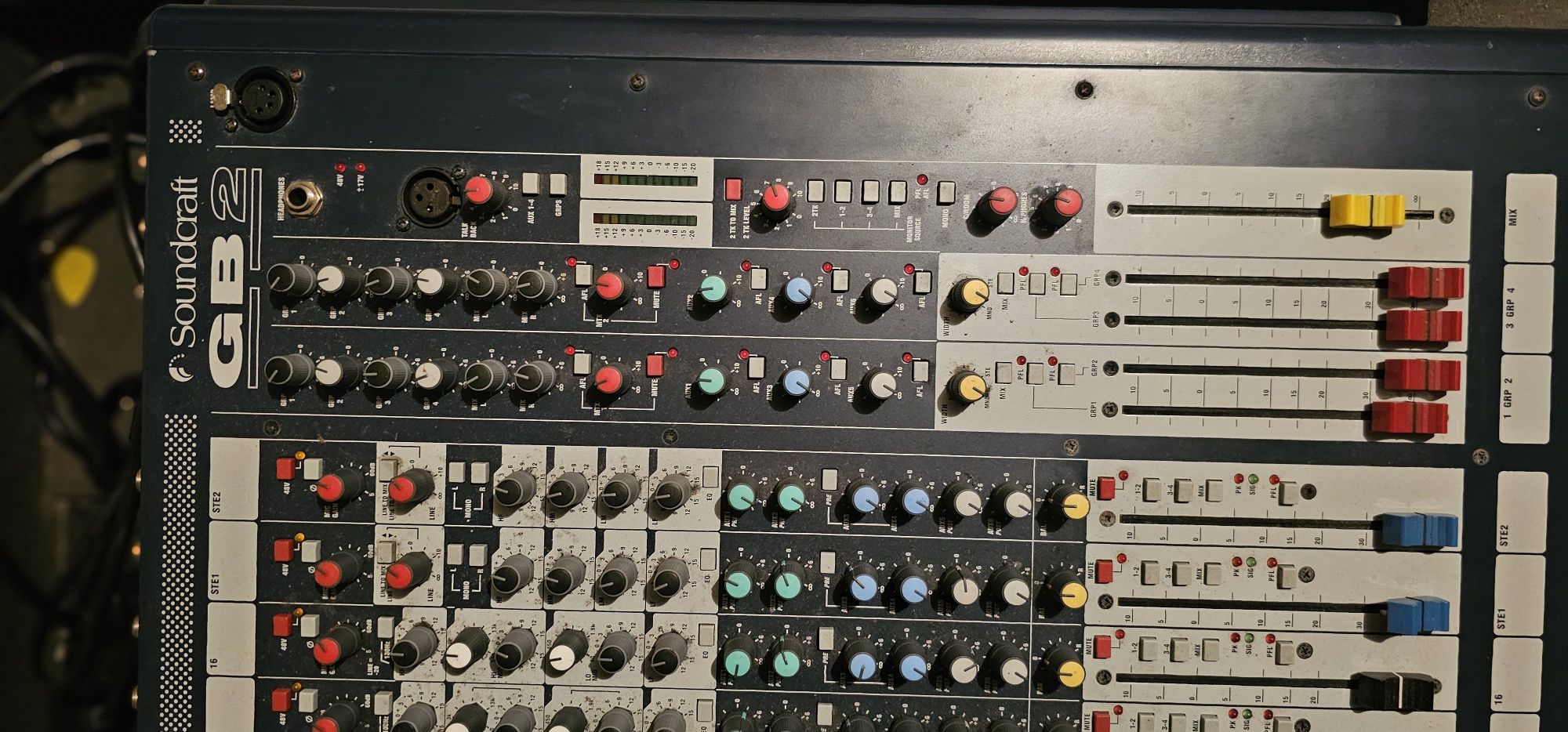 Soundcraft gb 2 16
