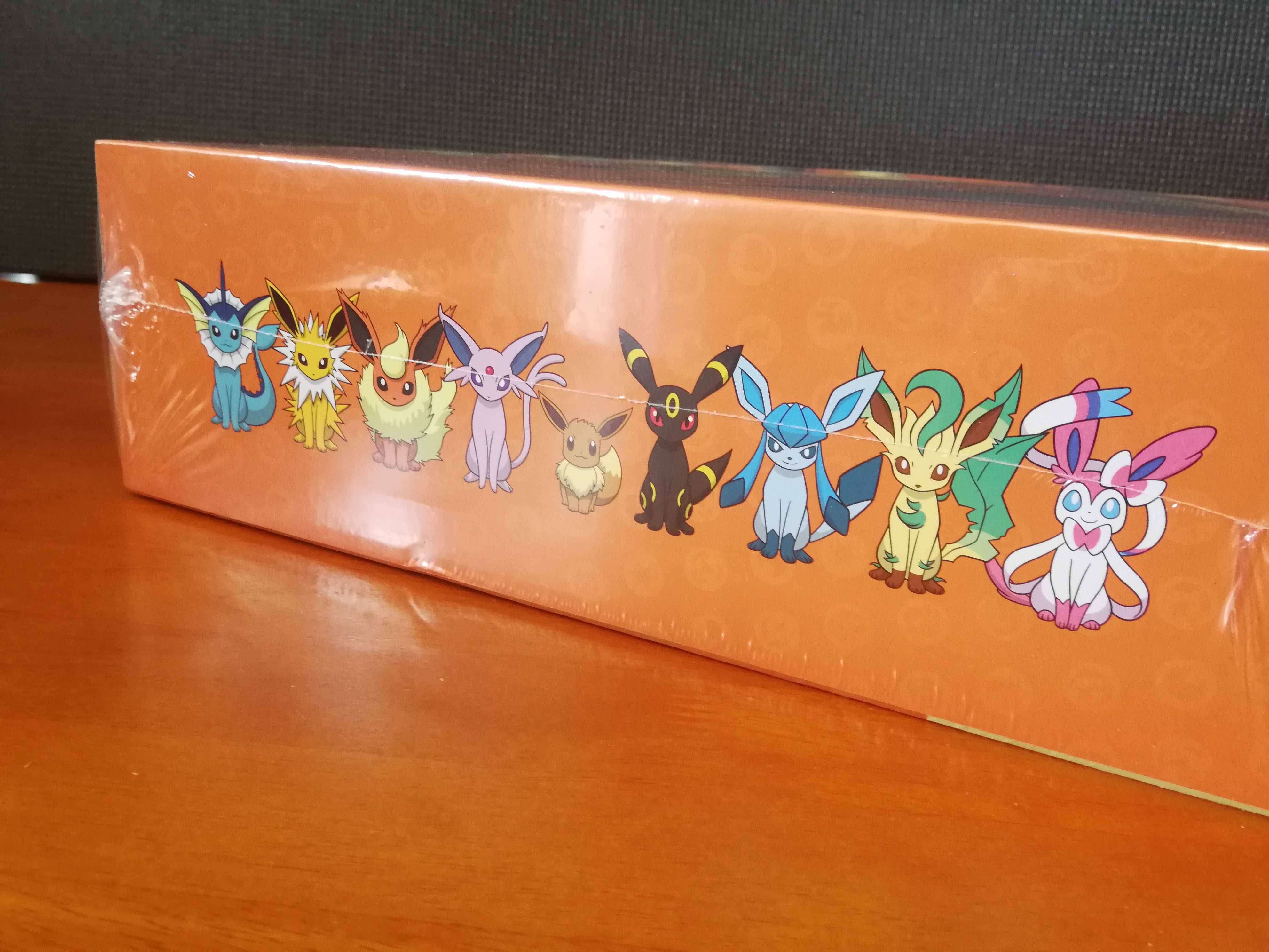 Pokemon TCG Simplified Chinese Eevee Gift Box Оригінал