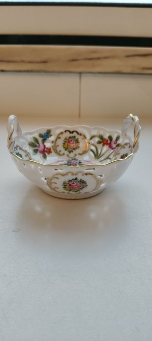 Taça decorativa porcelana fina