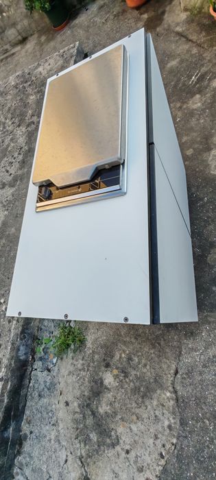 Grelhador De Dietrich acoplado em móvel com rodas ideal para jardim