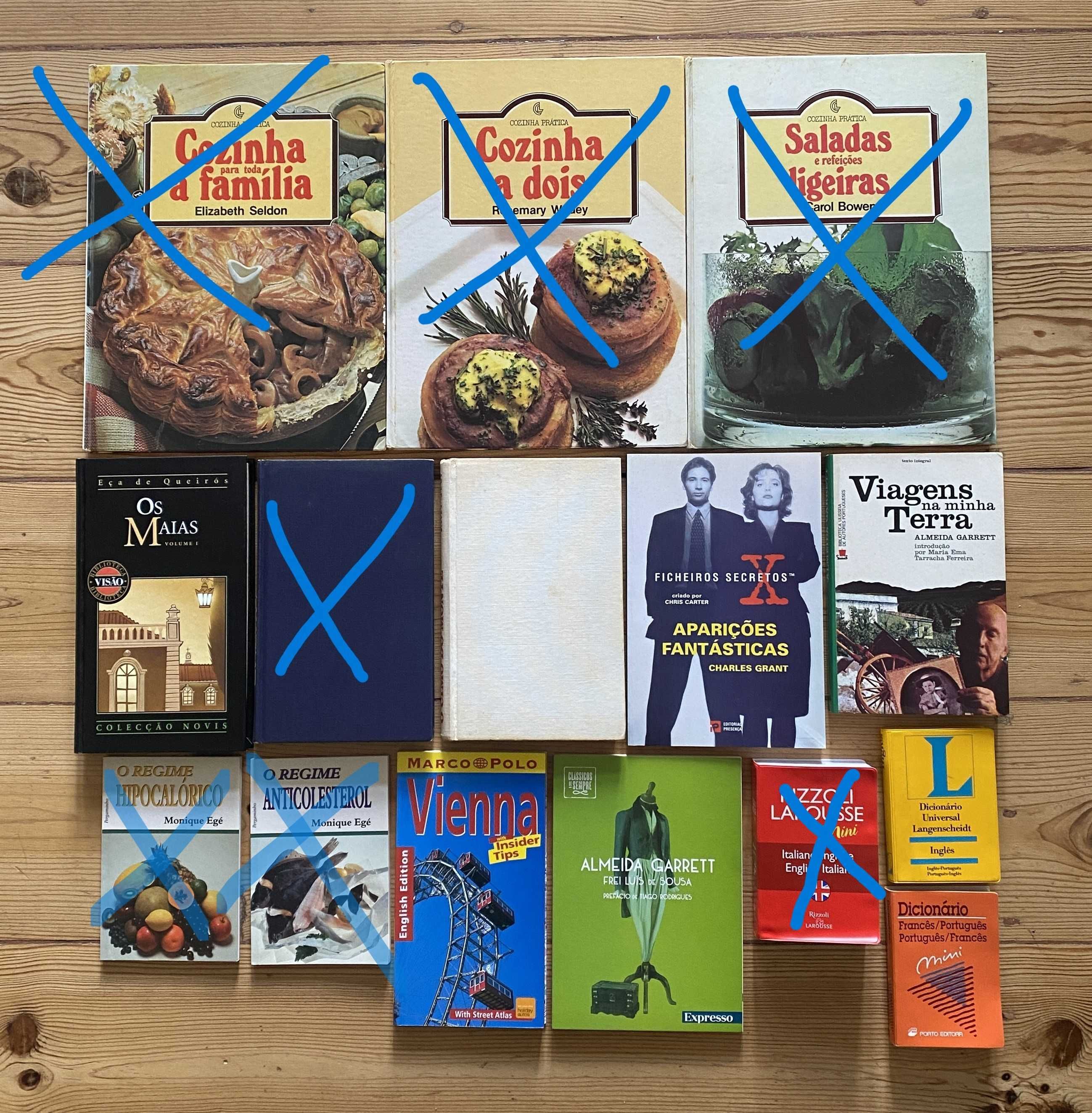 Lote de livros e DVDs diversos a 1€