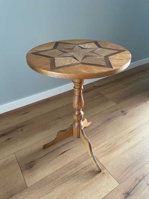 stolik okrągły drewniany