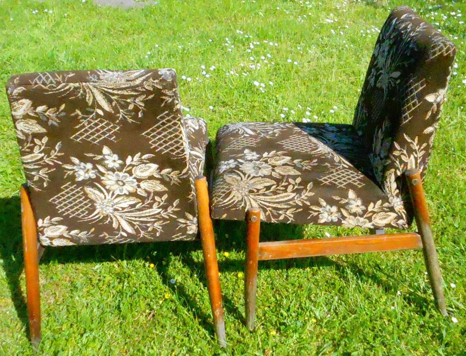 Krzesło tapicerowane  drewniane vintage, design z PRL, oryginał