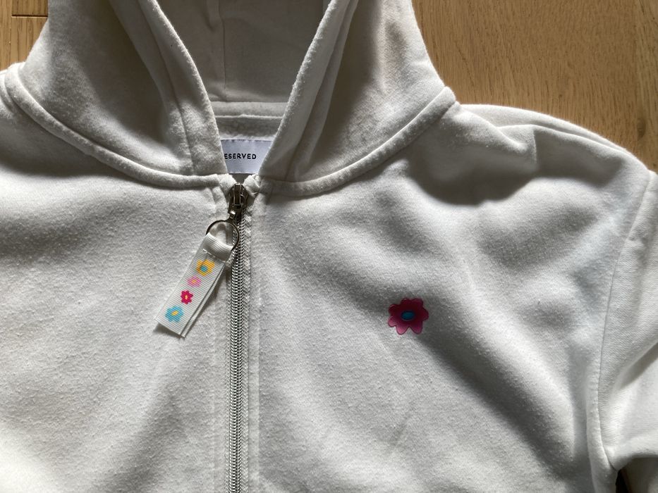 Bluza z kapturem rozpinana biała Reserved r. 152