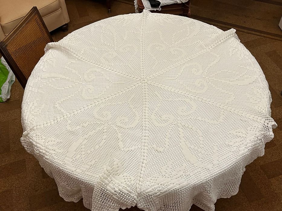 Toalha em crochet feita à mão