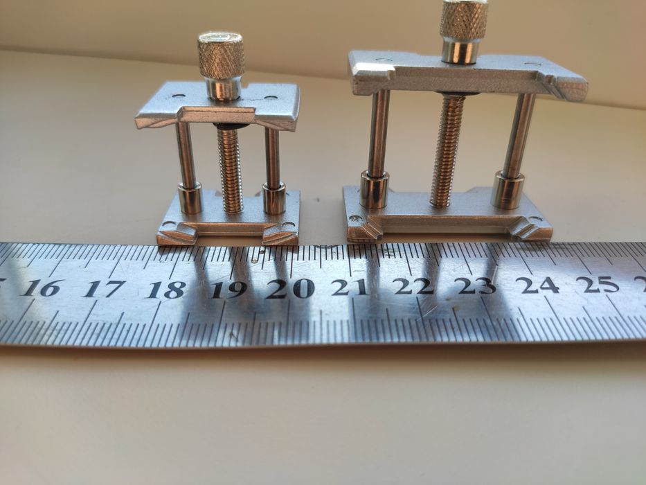 Инструмент часовщика Держатели часовых механизмов