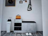 Banco Sapateira / Shoe Bench with Storage