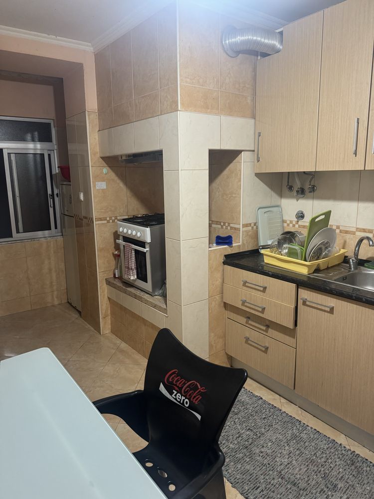 Quarto para arrendar Rooms to rent