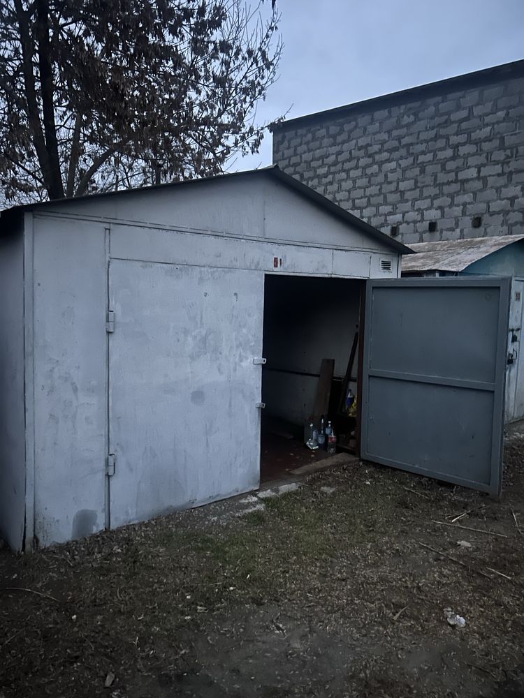 Гараж на панфілова