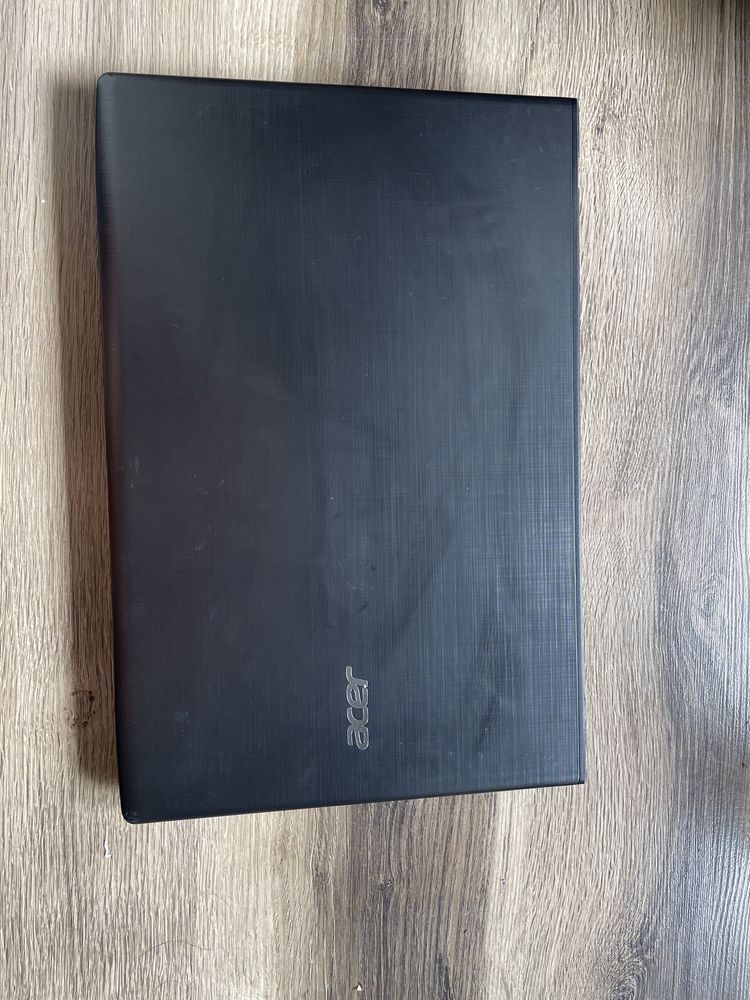 Laptop Acer E5-575 N16Q2