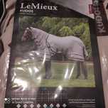 Derka przeciwko owadom LeMieux Kudos Sweet