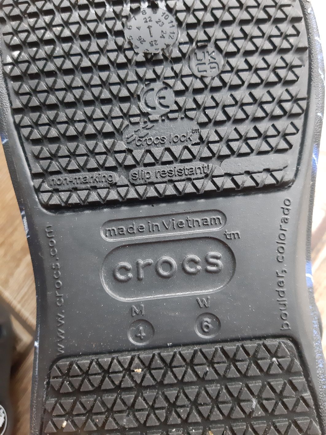 Crocs, клоги, M4W6, розмір 36, шльопки