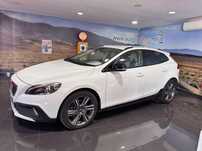 Volvo V40 Cross Country 2.0 D4 Momentum