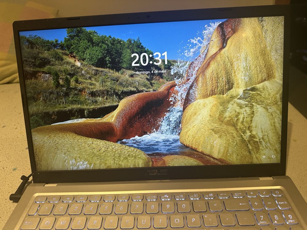 Portatil Asus X515