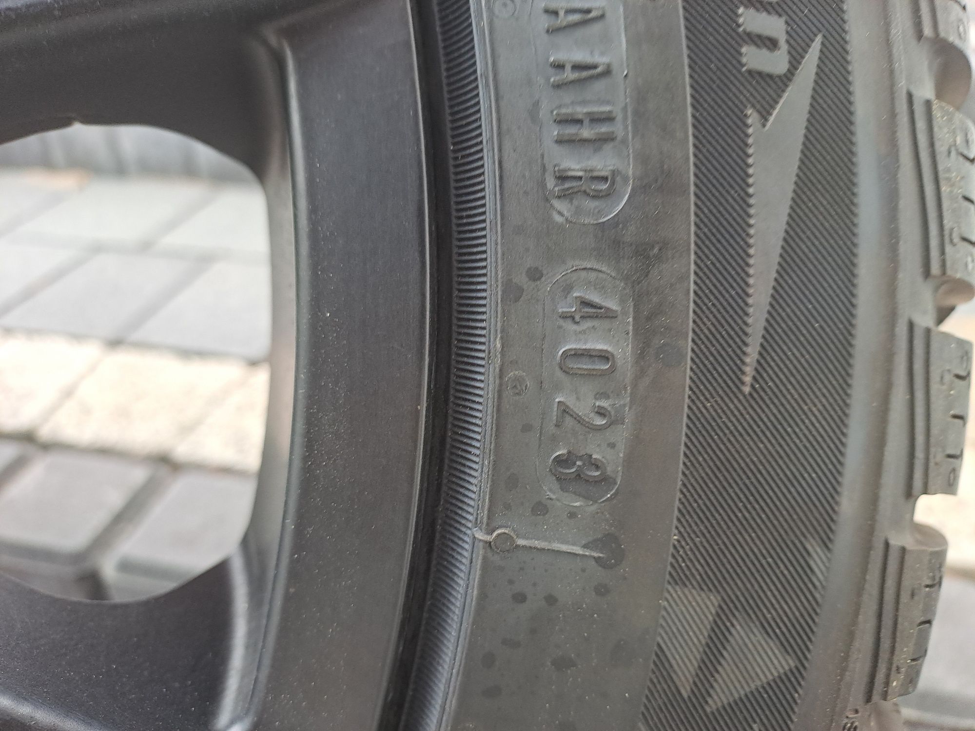 5x112 17,  roczne opony, alu, vw golf, audi, czarne