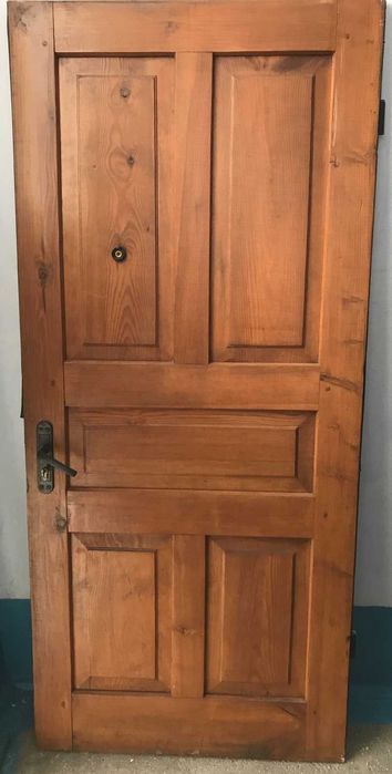 Двері дерев'яні з цілим одвірком та замком 100х209 (90х204)