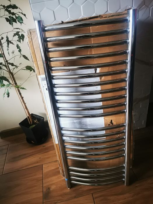 Grzejnik łazienkowy, jak nowy!