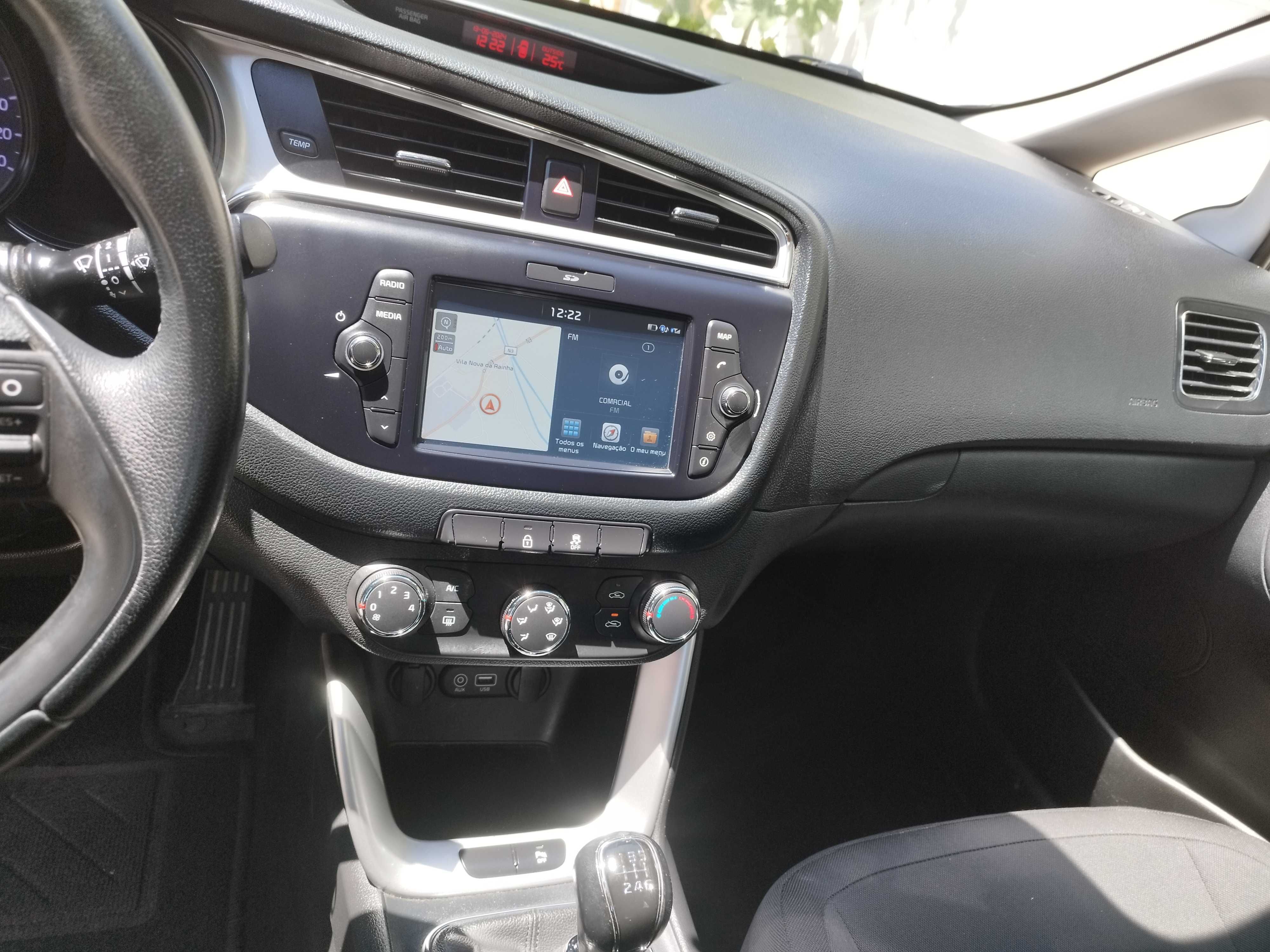 Kia Ceed sw 2017 1.6 nav line