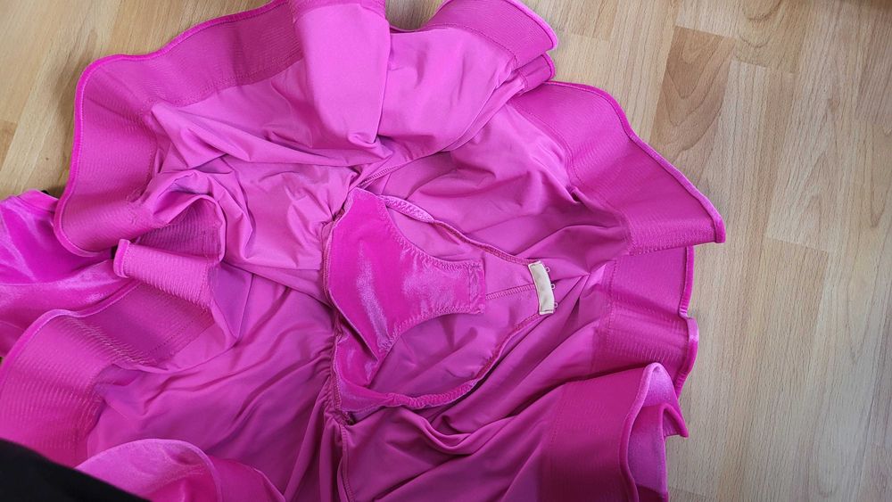 Продаю рейтингове плаття Бейсик для бальних танців. Зріст 134 (8-10 ро