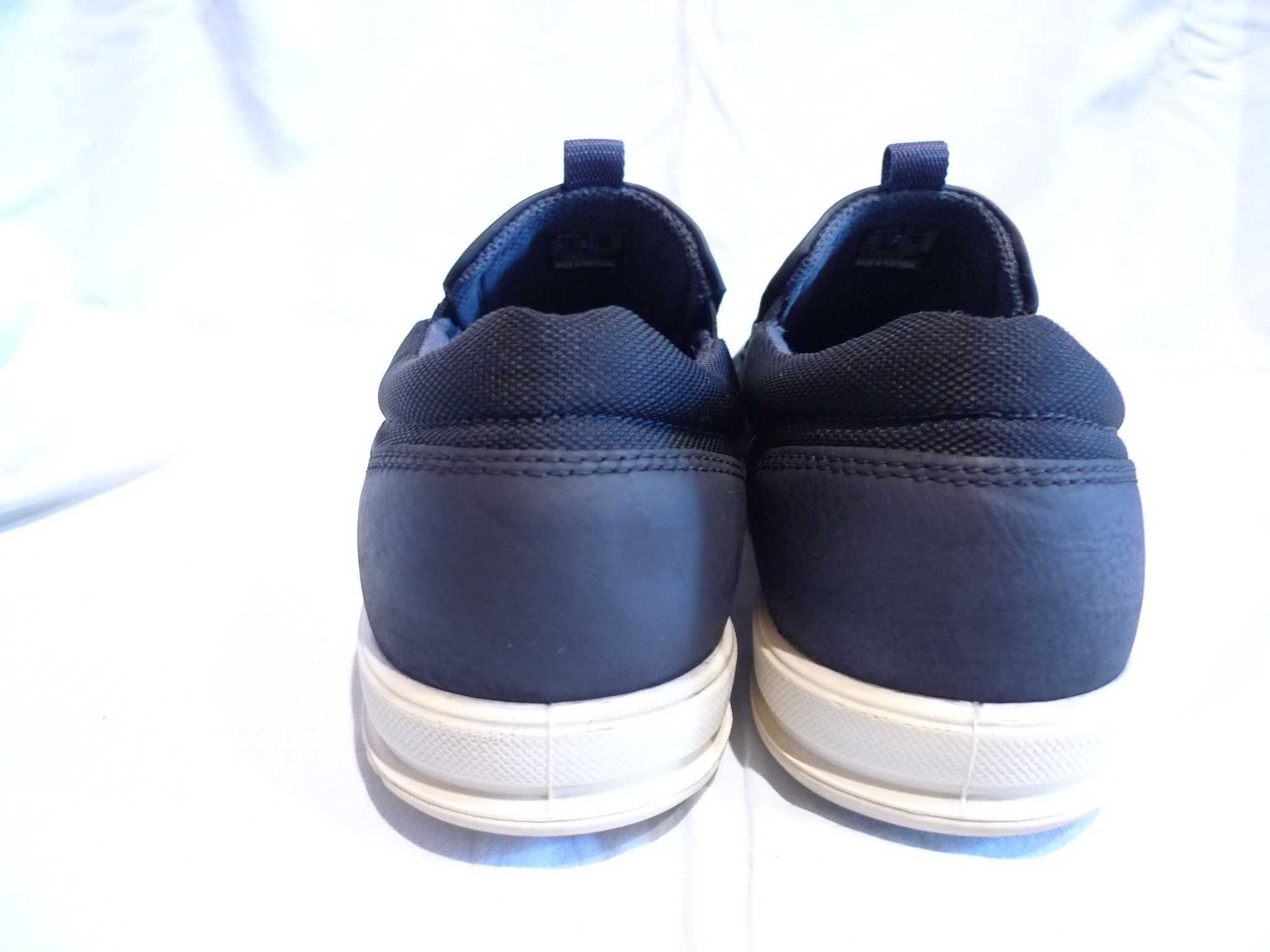 ECCO r.42/27cm Buty skórzane wsuwane półbuty mokasyny