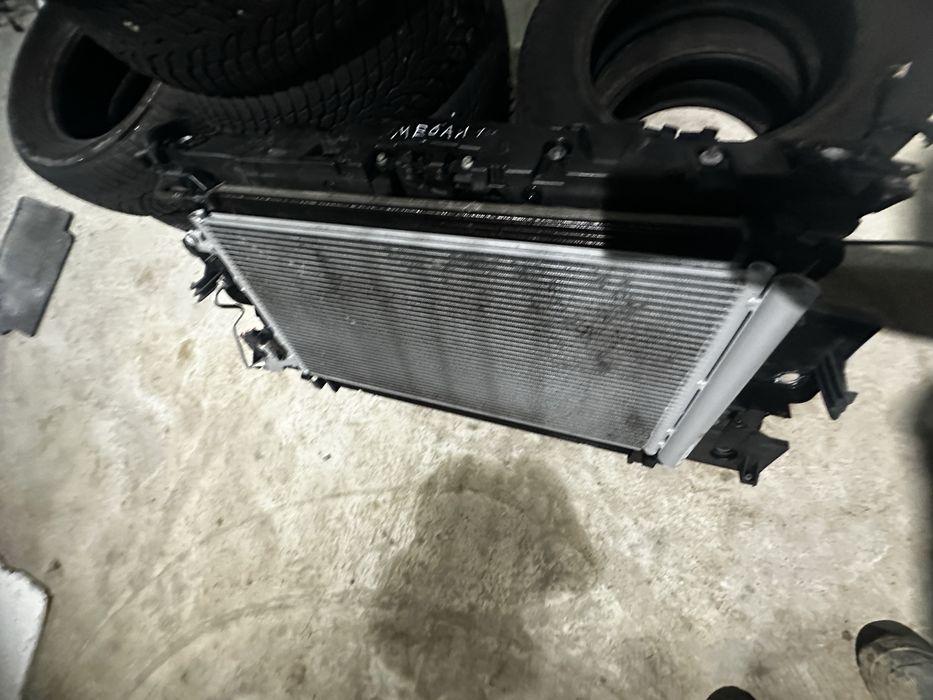 Телевізор установочна панель renault megan 3 меган рено