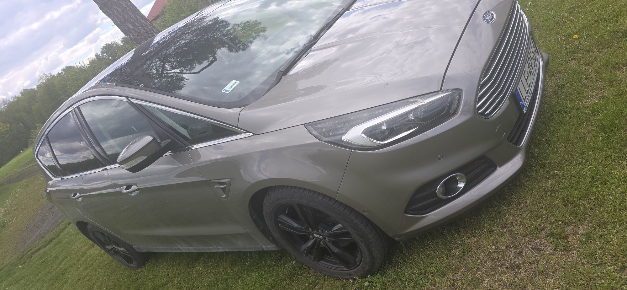 Sprzedam SMax 2015r automat 2.0 tdci 180km AWD 7 osób