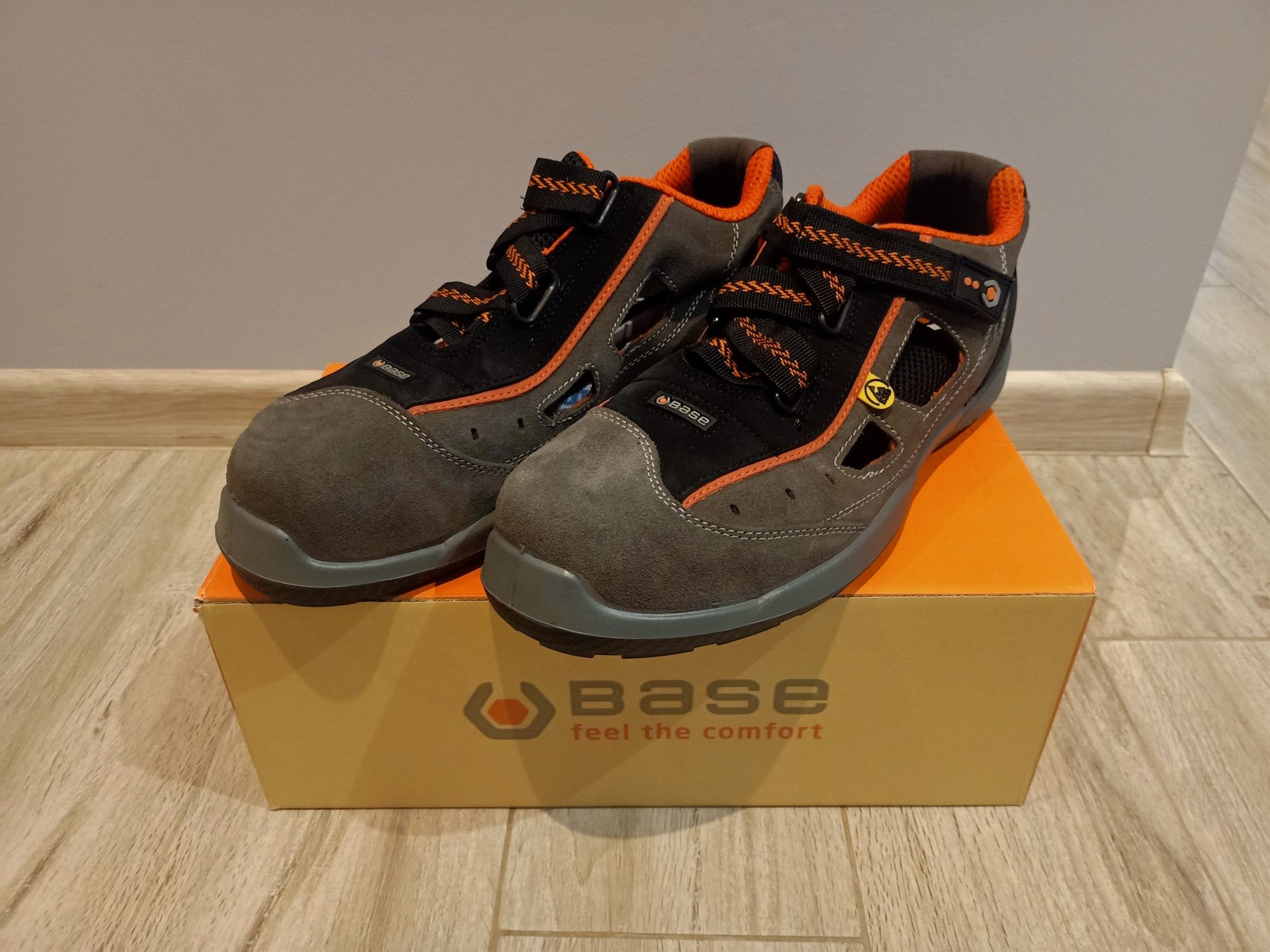 Buty nowe Base rozm 45
