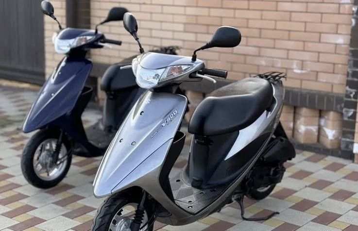 Скутера з контейнера  Великий вибір  Suzuki Let’s