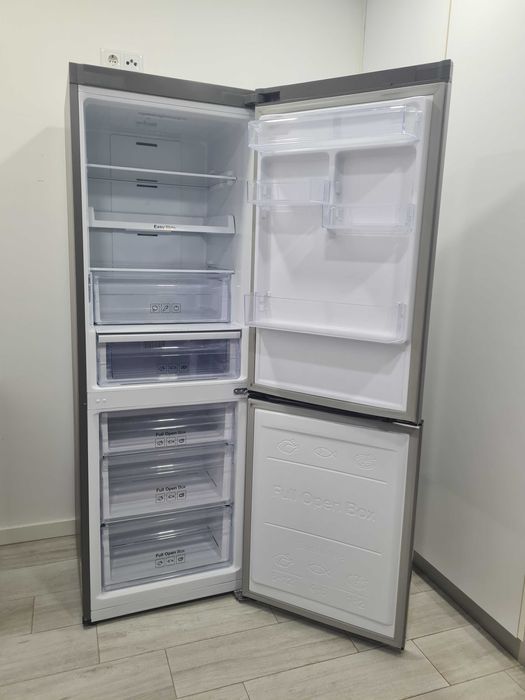Frigorifico Samsung Combinado RB29HER2CSA