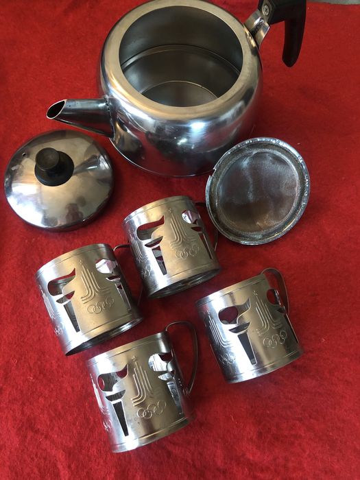 подстаканники  и чайник СССР