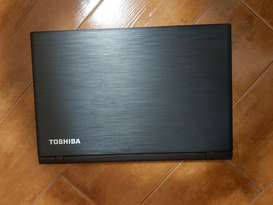 Portátil Toshiba C55-c- Intel i5