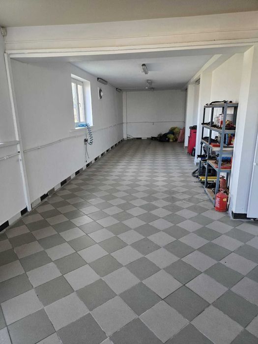 Wynajmę hale pod biura lub magazyn