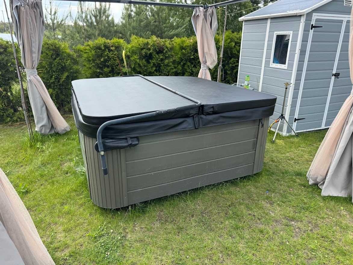 Jacuzzi Wellis z hydromasażem 5-os Pluto
