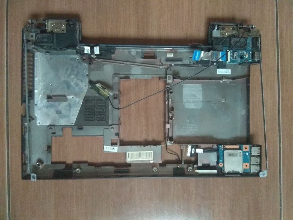 Lenovo B570E корпус, клавиатура, dvd