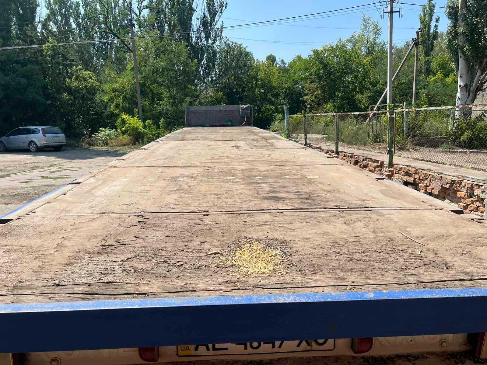 Продам напівпричіп Крона
