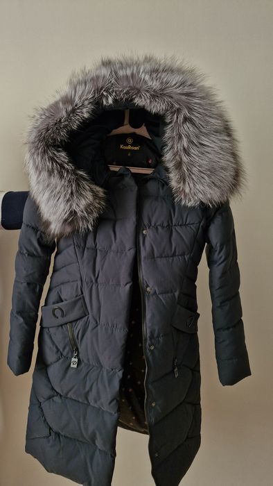 Пуховик, натуральна чорнобурка, S, 42