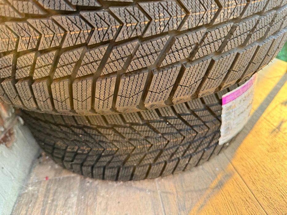 Продам зимнюю резину Nexen Winguard ice plus 195 50 15