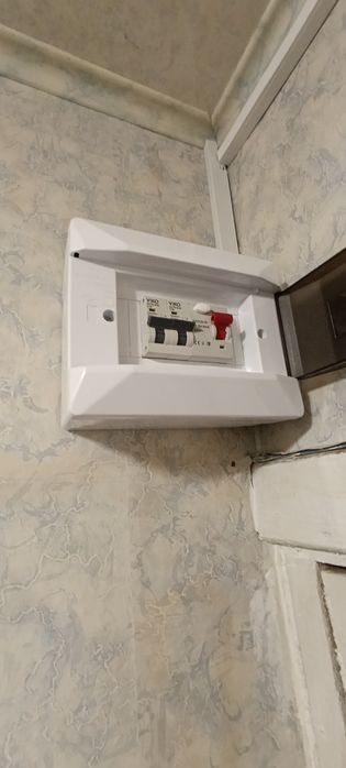 Продам однокімнатну квартиру!