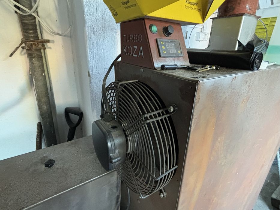 Piecyk nadmuchowy na pelet .