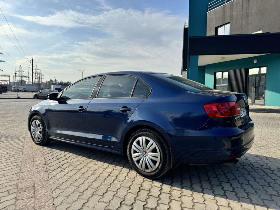 Оренда Авто. Volkswagen Jetta 2.4 газ/бензин