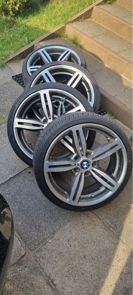 Felgi 19 cali z oponami 225/35
