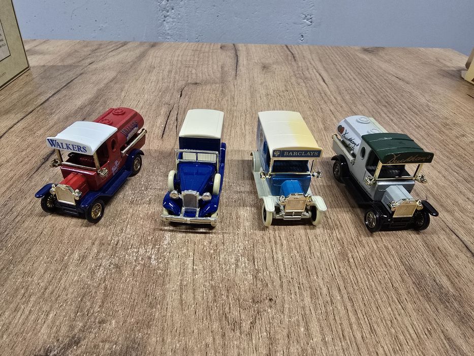 Коллекционная модель мини авто Грузовик Модель Транспорт 1:43 Ledo