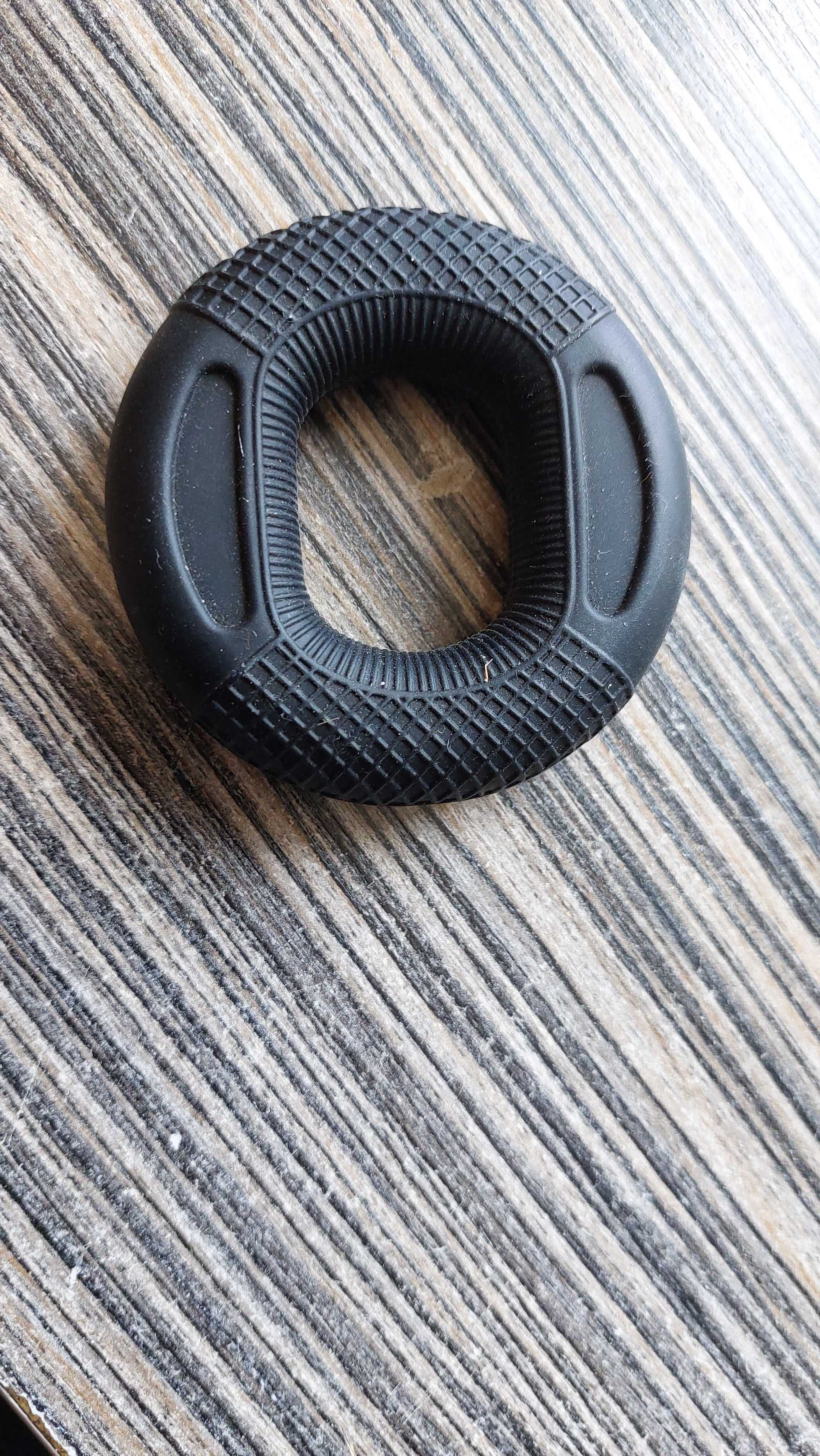 Эспандер кистевой кольцо с двумя нагрузками black